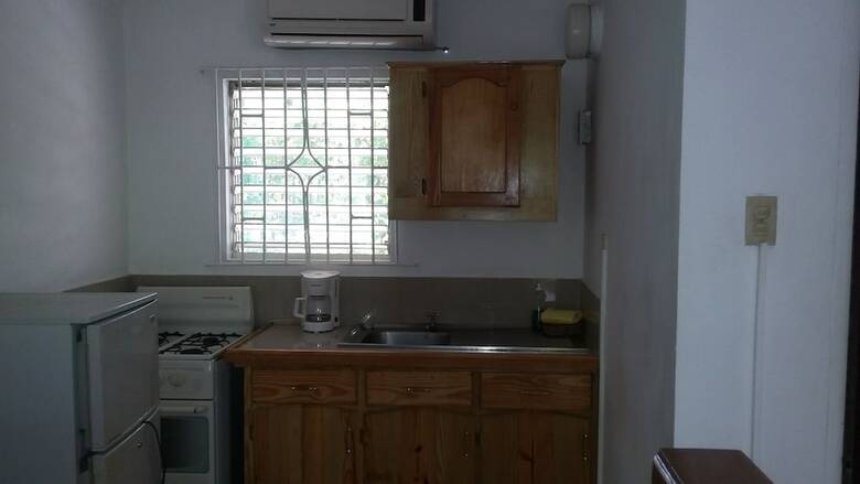 Bed & Breakfast Firefly Beach Cottages And Suites