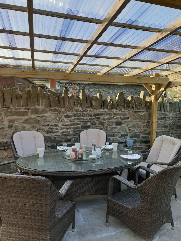 Hotel Bronwye Guest House