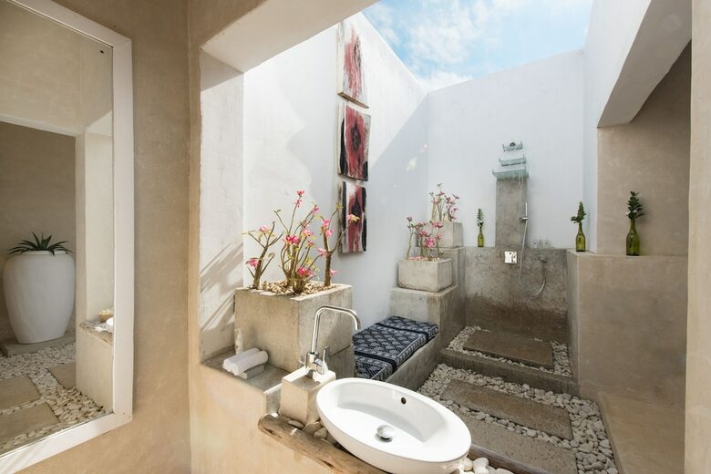 Hotel The Aiyana Resort & Spa