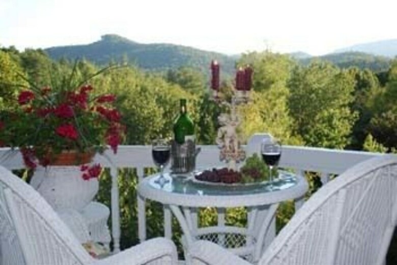Innisfree Bed & Breakfast By-the-lake