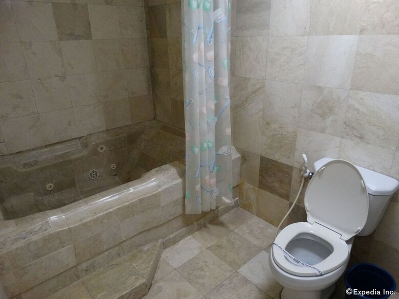 Hotel Sogo Quirino Motor Drive Inn