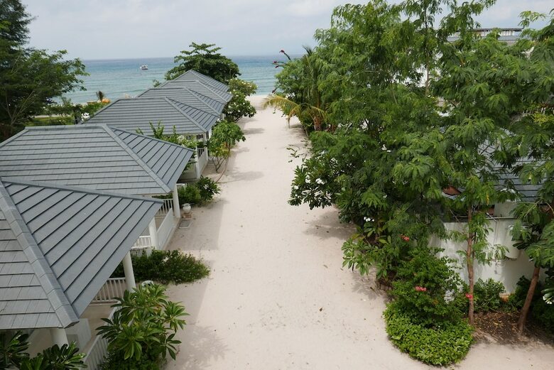 Hotel Seri Resort Gili Meno
