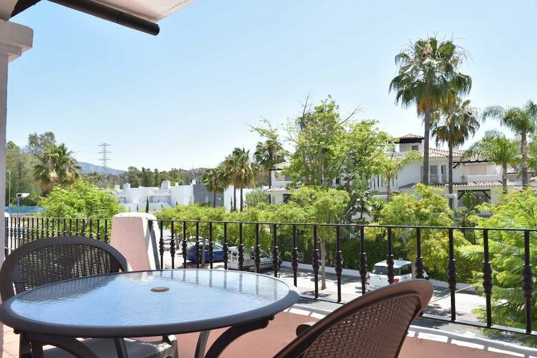 Apartamentos Y Casas Serinamar Marbella