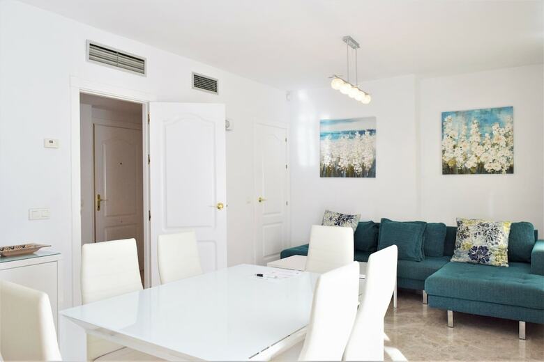 Apartamentos Y Casas Serinamar Marbella