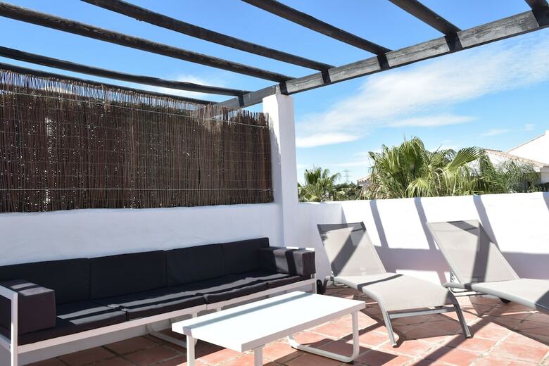 Apartamentos Y Casas Serinamar Marbella
