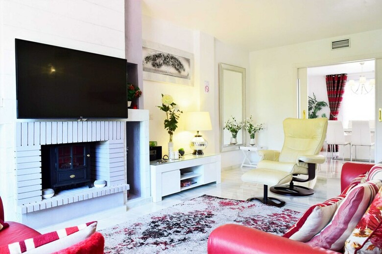 Apartamentos Y Casas Serinamar Marbella