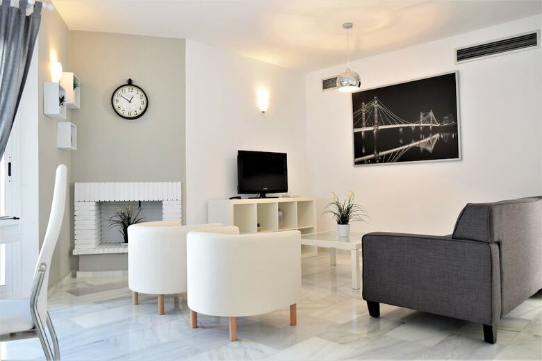Apartamentos Y Casas Serinamar Marbella
