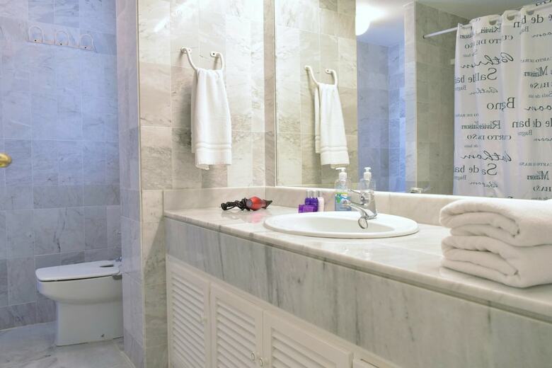 Apartamentos Y Casas Serinamar Marbella