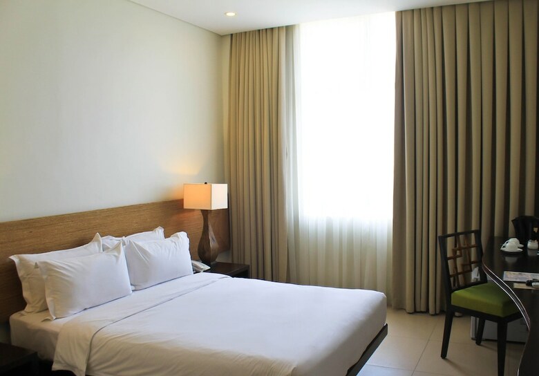 Hotel Azia Suites And Residences