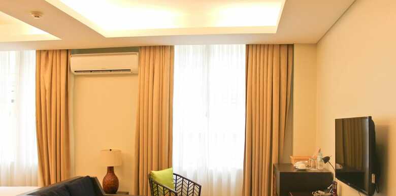 Hotel Azia Suites And Residences