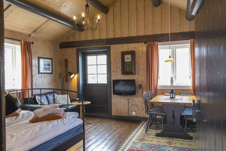 Reine Rorbuer - By Classic Norway Hotels