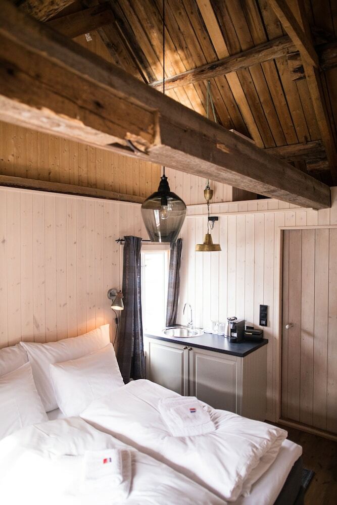 Reine Rorbuer - By Classic Norway Hotels
