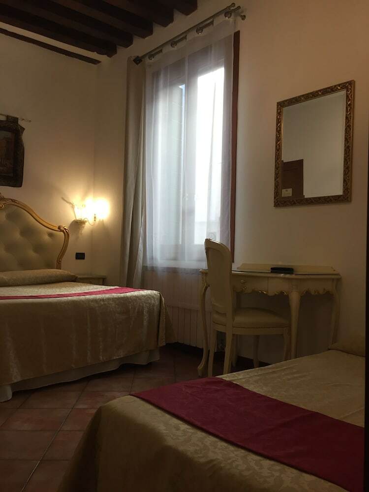 Locanda Ss. Giovanni E Paolo