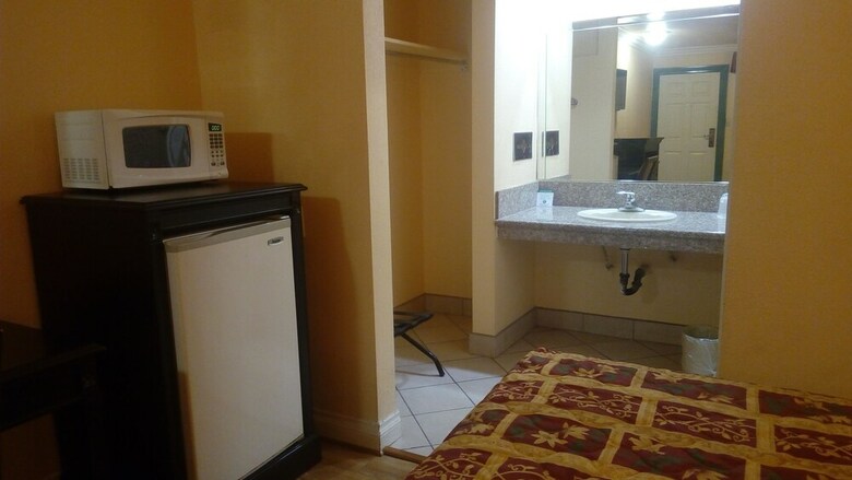 Regency Motel Of Brea