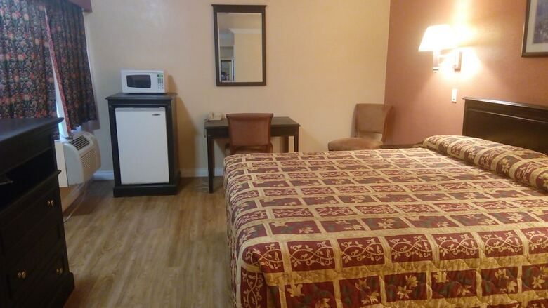 Regency Motel Of Brea