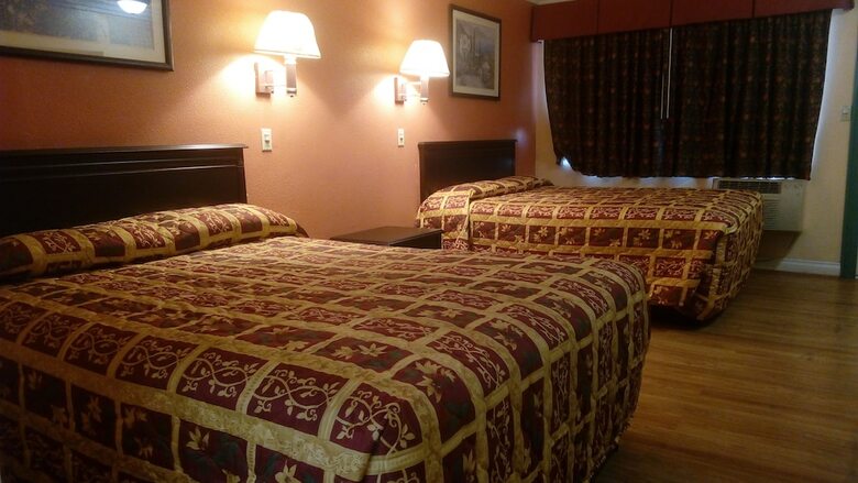 Regency Motel Of Brea