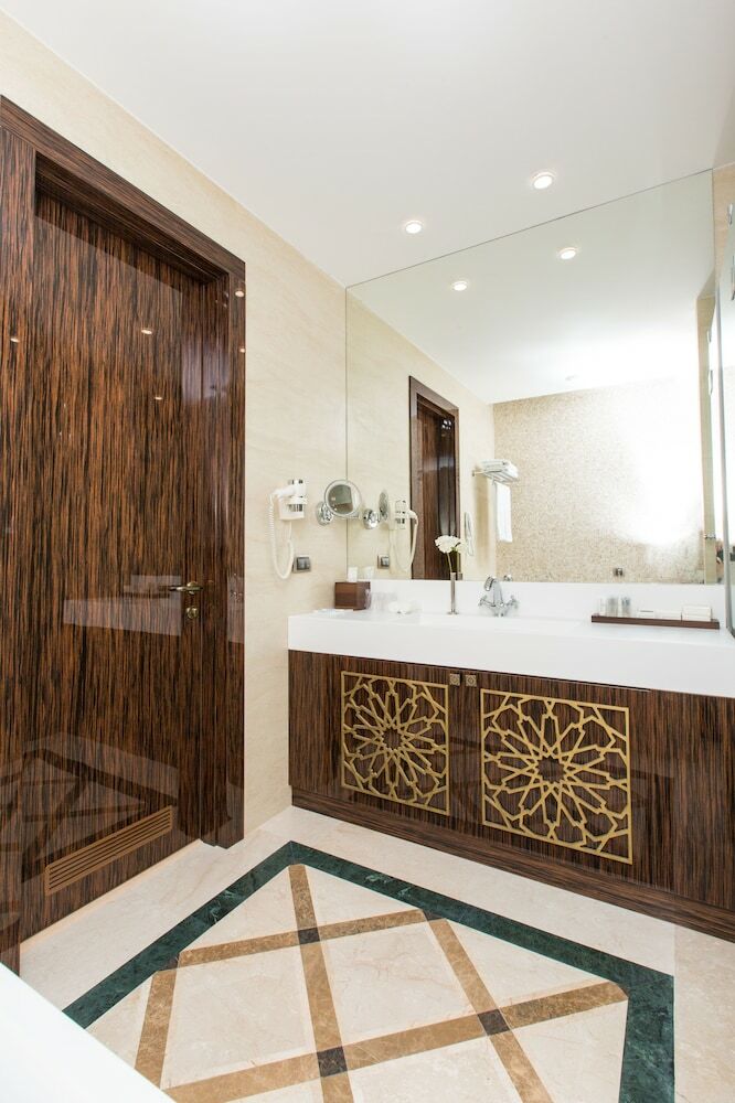 Kadorr Hotel Resort & Spa
