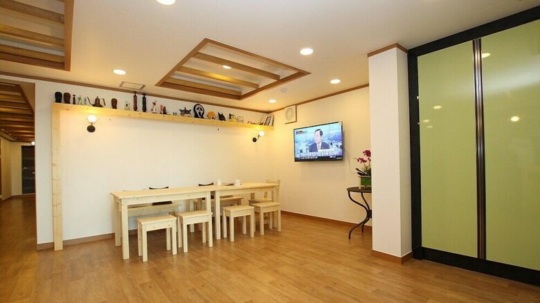 Hotel Chacharang Guesthouse