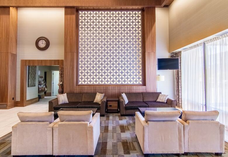 Coast Kamloops Hotel & Conference Centre