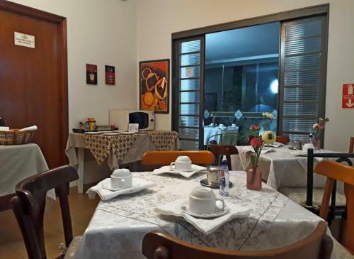 Hostal Hotel Pousada Oasis Park