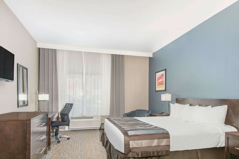 Hotel Wingate By Wyndham Niagara Falls
