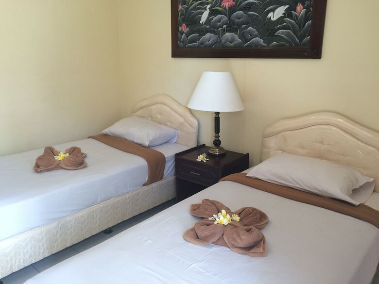Hotel Grand Bimasena Hostel