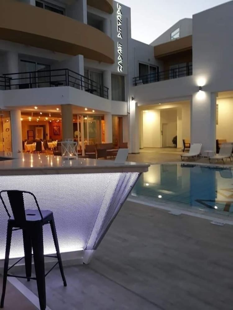 Aparthotel Faedra Beach Hotel