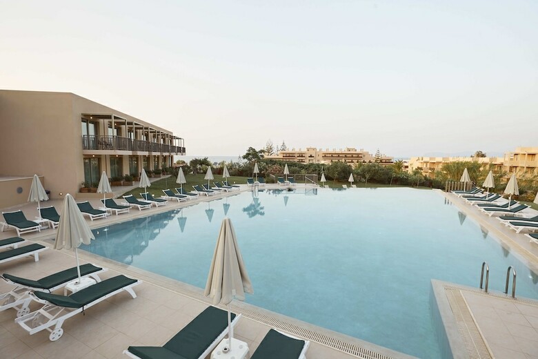 Hotel Giannoulis ? Santa Marina Beach