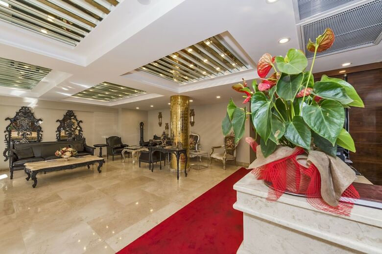 Eskar Hotel