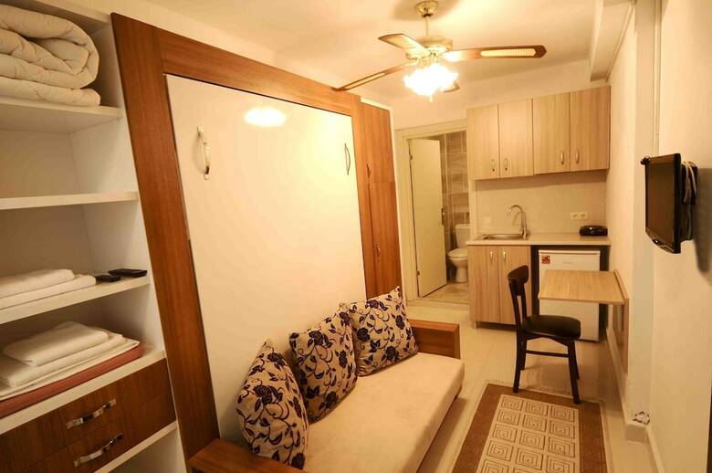 Atrium Suites