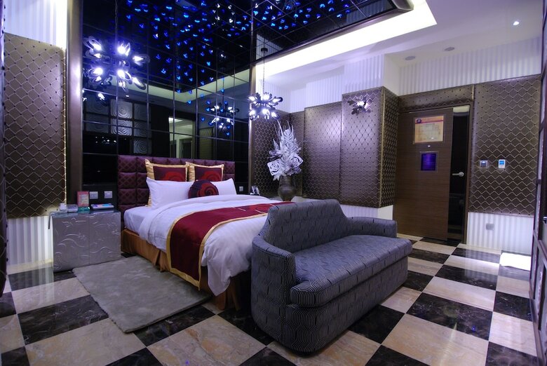 Hotel Merry Hi Motel