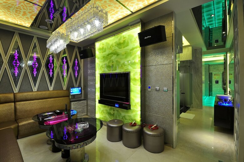 Hotel Merry Hi Motel