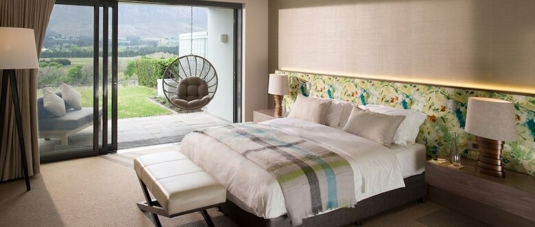 Mont Rochelle Hotel & Vineyard