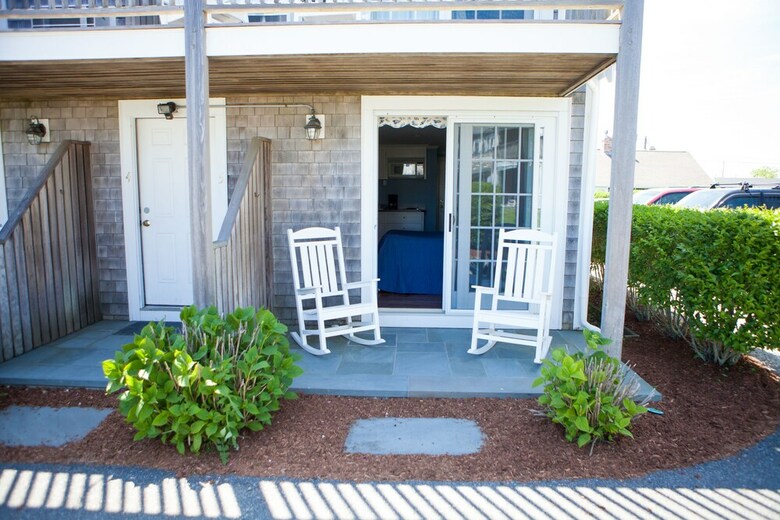 Beachside Village Resort