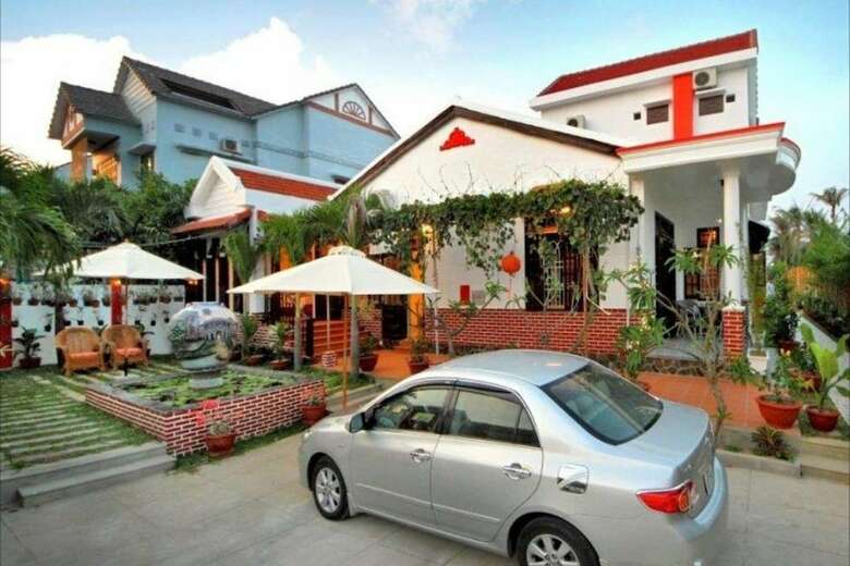 Hotel Red House Homestay