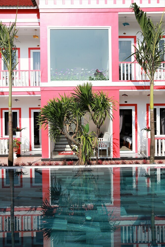 Hotel Red House Homestay