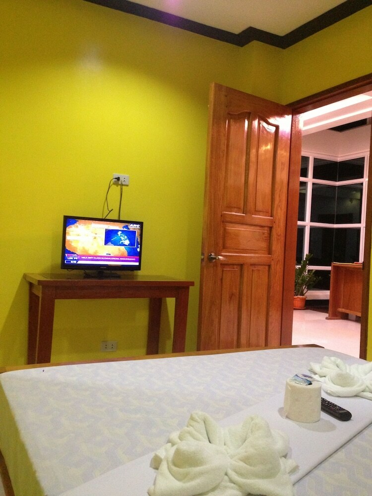 Hotel Citrine Tourist Travel Lodge