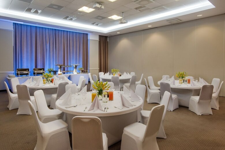 Hotel Golden Tulip Warsaw Centre