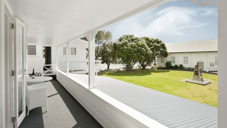 Motel Hananui Lodge And Apartments