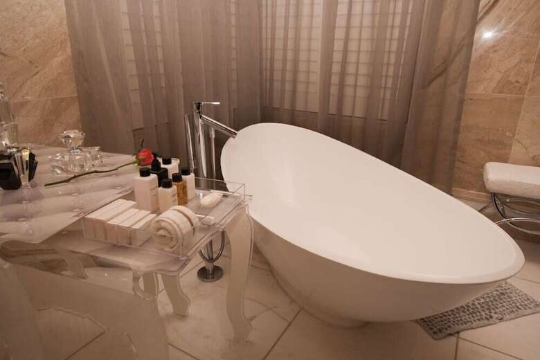 Hotel Lejwe La Metsi Game Farm Pty Ltd
