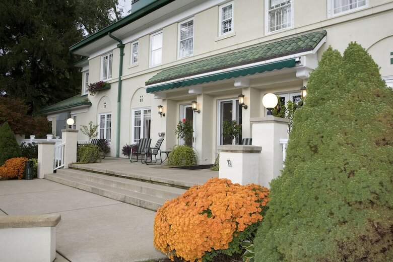 Hotel The Belvedere Inn & Restaurant