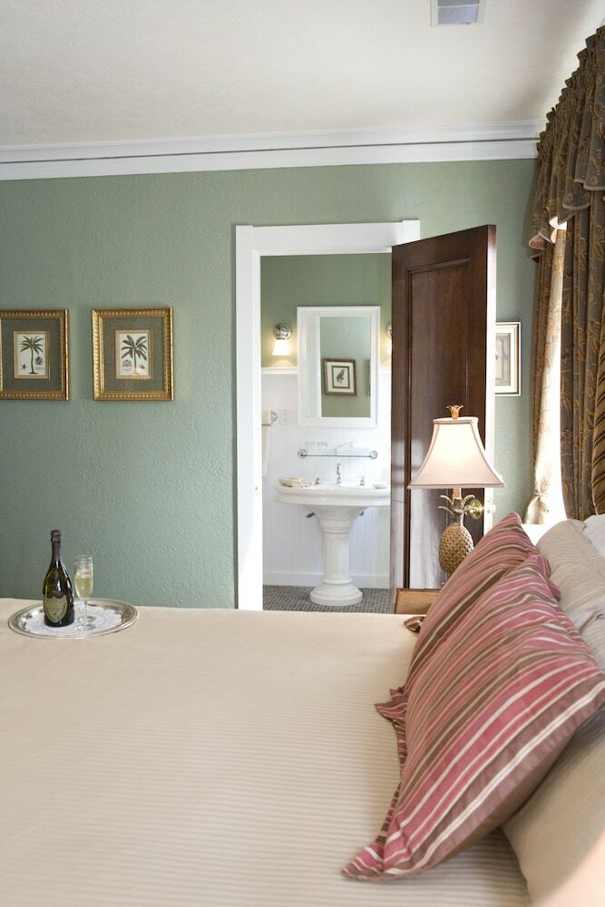 Hotel The Belvedere Inn & Restaurant