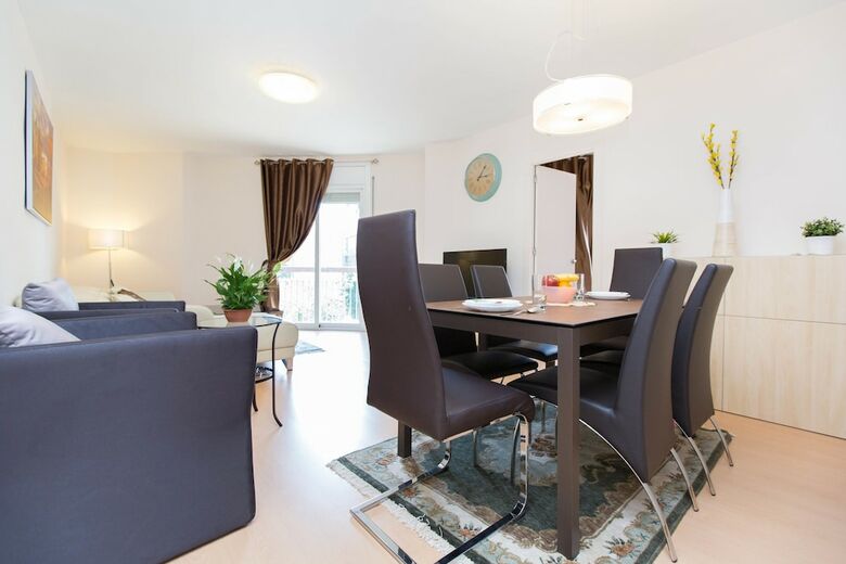 Stay Barcelona Apartments Central