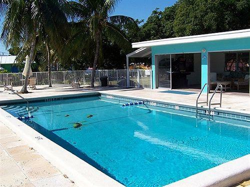 Hotel Coconut Cay Resort & Marina
