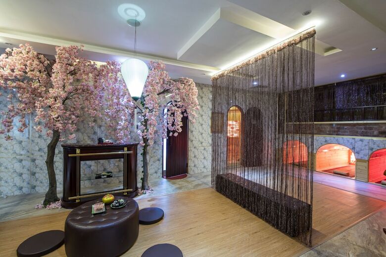 Cicilia Hotel And Spa