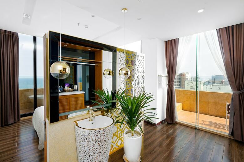 Cicilia Hotel And Spa