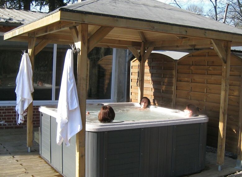 Hotel Le Ch�teau D'omi�court