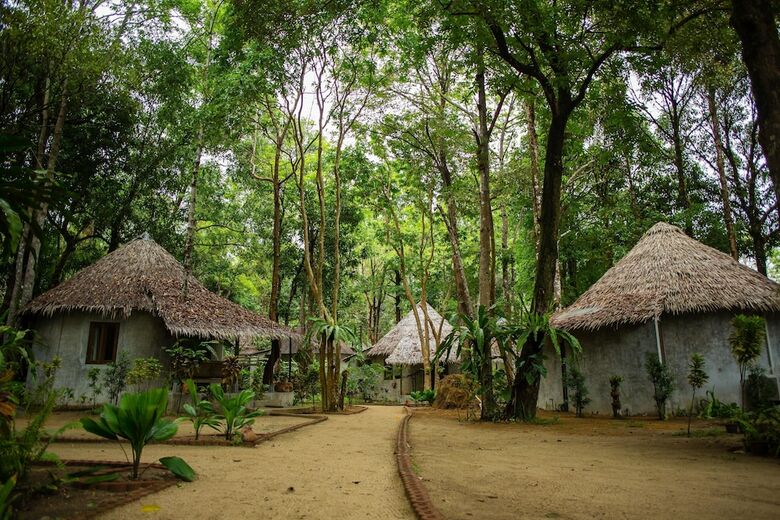 Hotel The Tropical Beach Resort