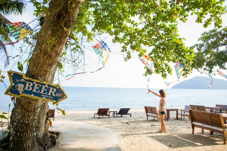 Hotel The Tropical Beach Resort