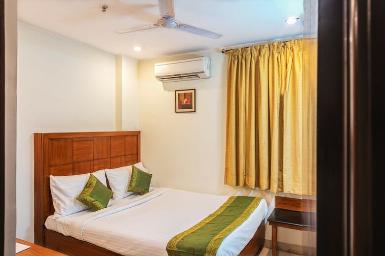 Hotel Treebo Trend Grand Plaza Nampally